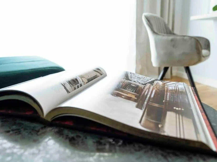 Sunny Large Flat - Top Location - Charming Balcony 부쿠레슈티 루마니아