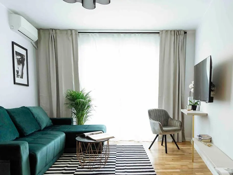 Sunny Large Flat - Top Location - Charming Balcony Bucarest Roumanie